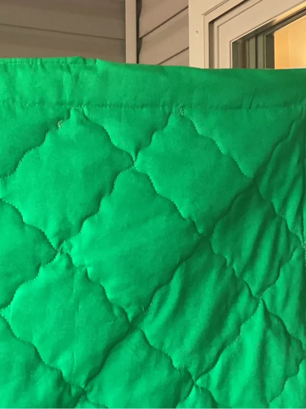 NWT Hand Crafted Green and White Bright Quilt
